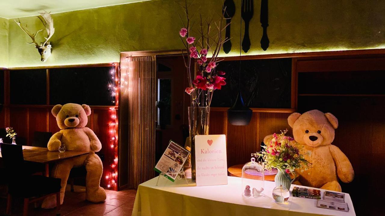 Gasthaus&pension Zu Den Linden * Radebeul