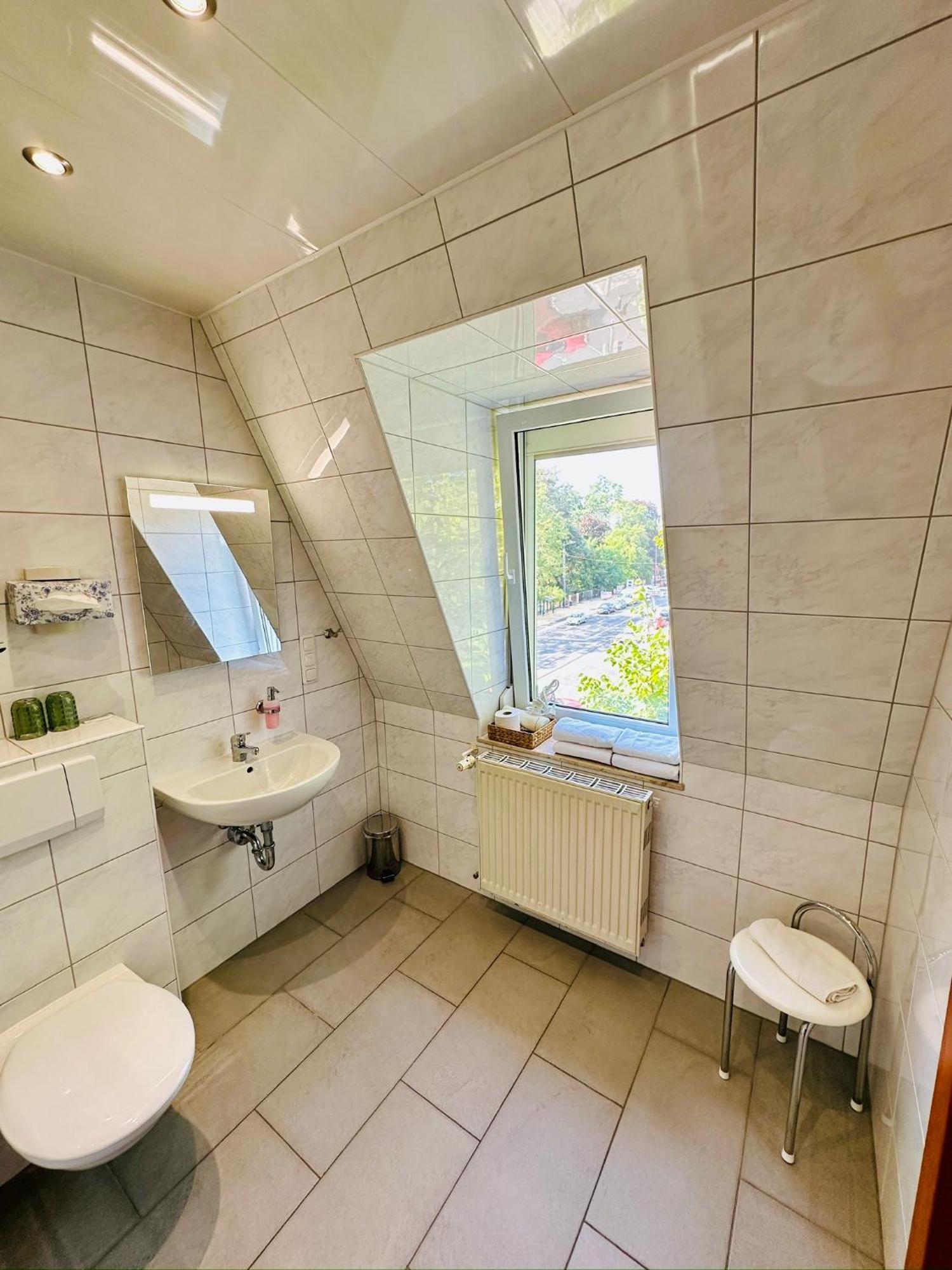 Gasthaus&pension Zu Den Linden * Radebeul
